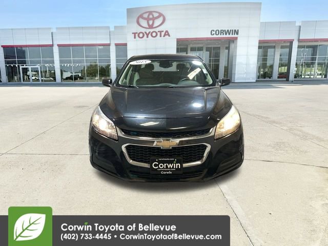 Used 2015 Chevrolet Malibu LT w/ Power Convenience Package image 3