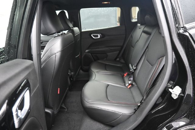New 2026 Jeep Compass Trailhawk AWD/4WD image 11