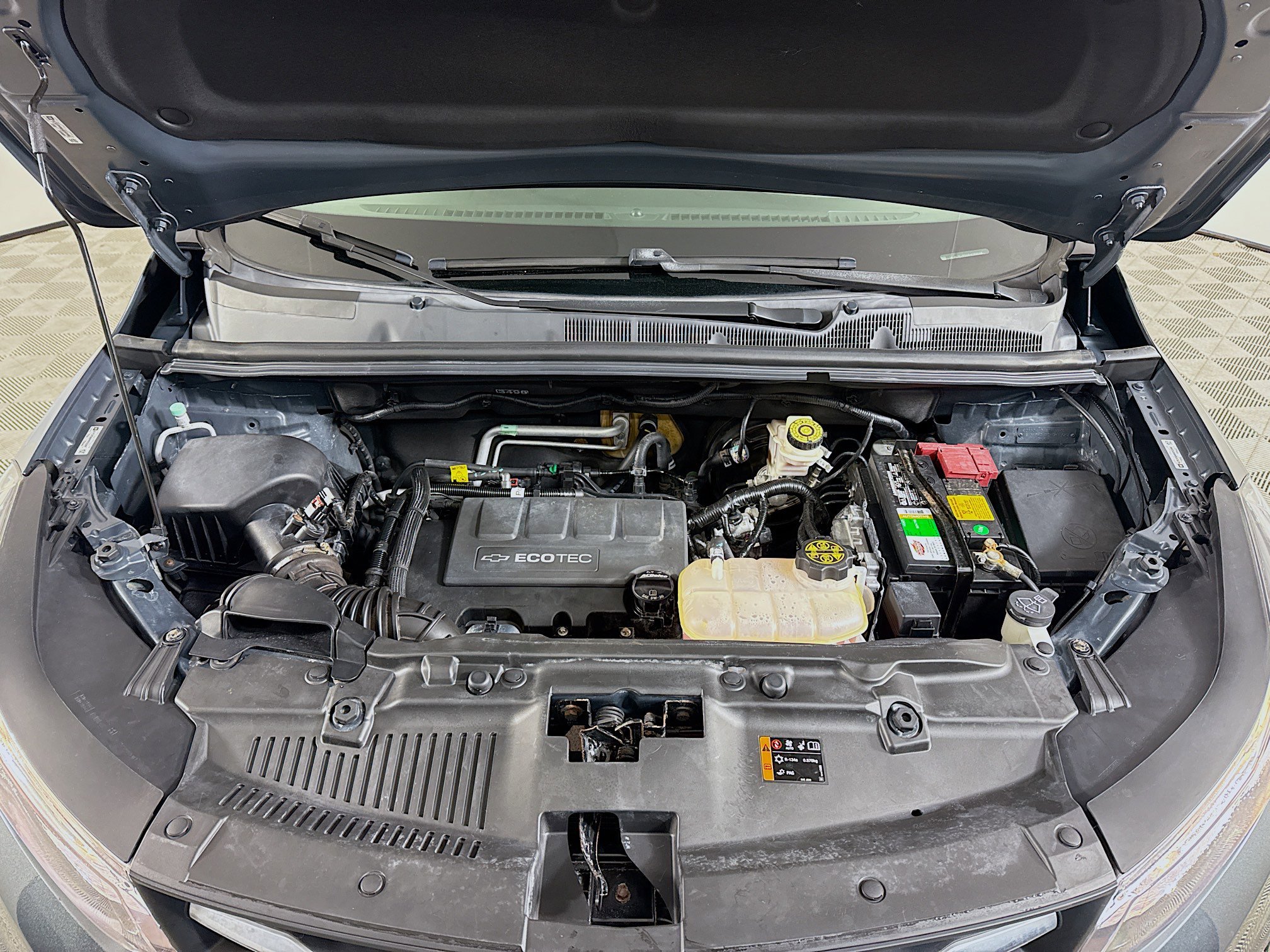 Used 2017 Chevrolet Trax LT w/ LT Convenience Package image 39