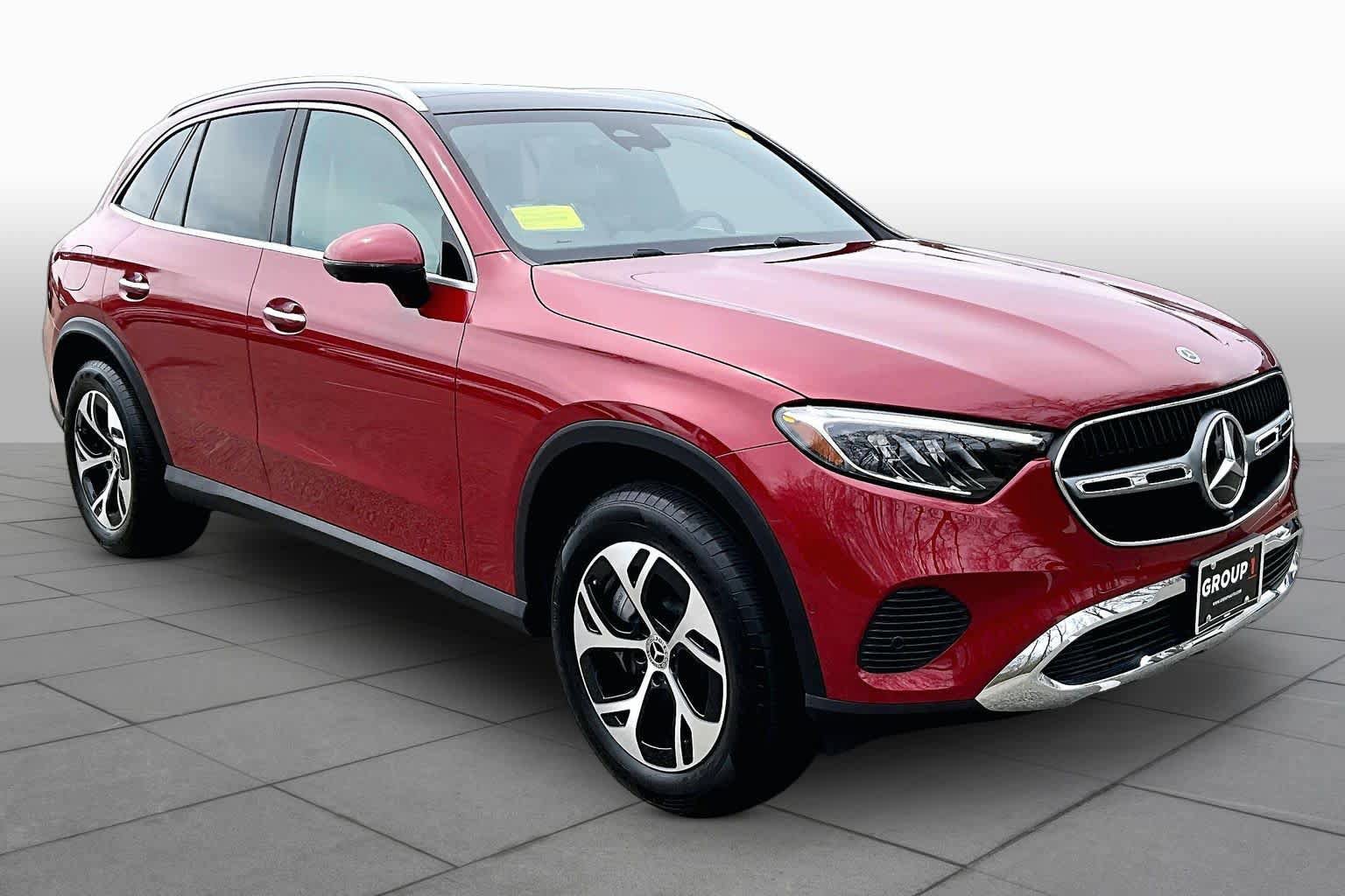 Used 2026 Mercedes-Benz GLC 350e 4MATIC image 3