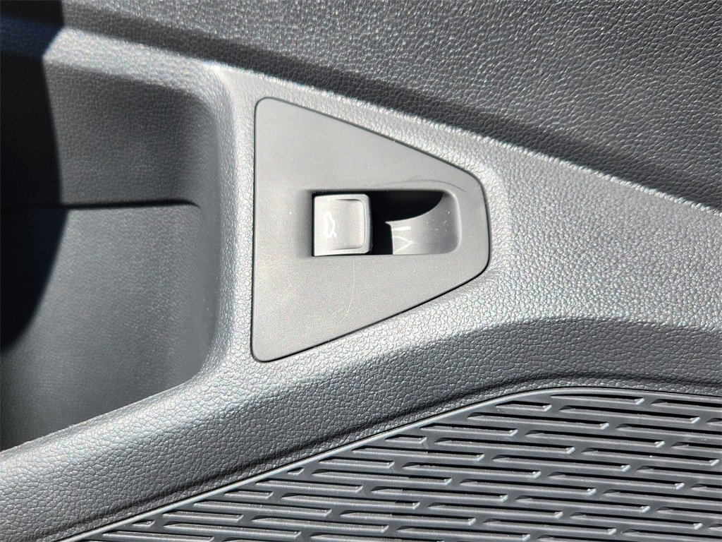 New 2025 Volkswagen Jetta S image 6