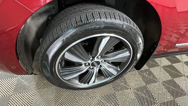Used 2019 Lincoln Navigator L Reserve AWD/4WD image 10