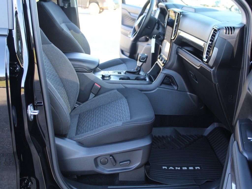 New 2025 Ford Ranger XLT image 5