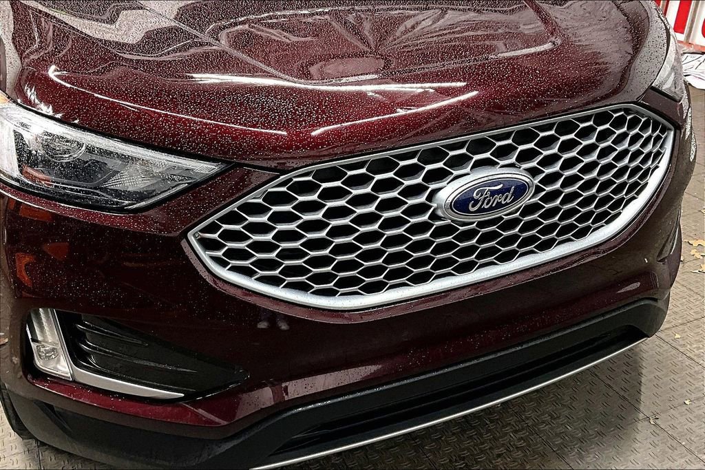 Used 2024 Ford Edge SEL w/ Convenience Package image 29