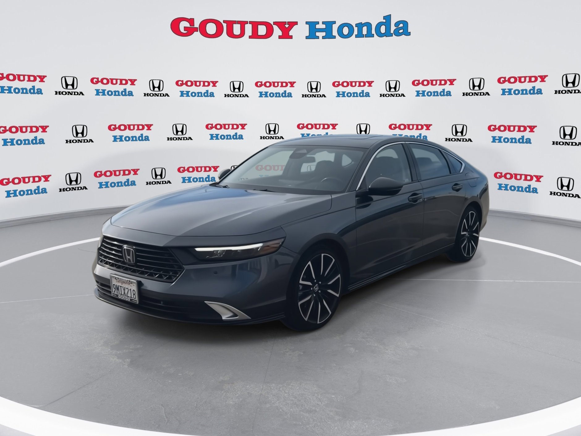 Certified 2024 Honda Accord Touring image 4