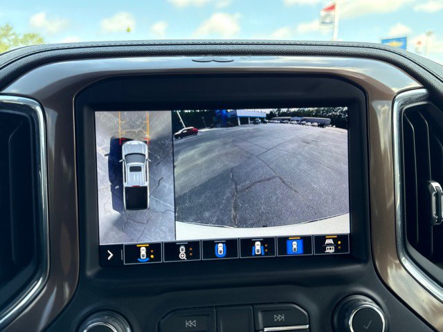 Used 2022 Chevrolet Silverado 1500 High Country w/ Technology Package image 29