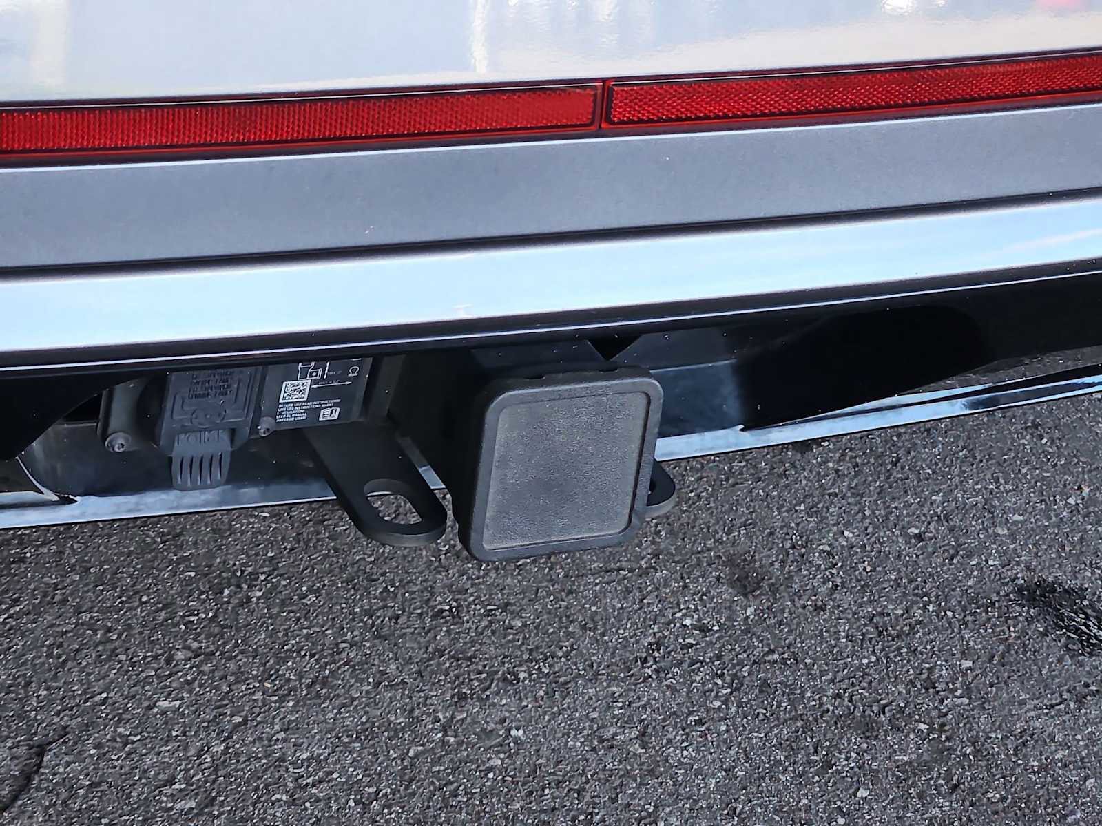 Used 2022 Volkswagen Atlas SEL R-Line image 36