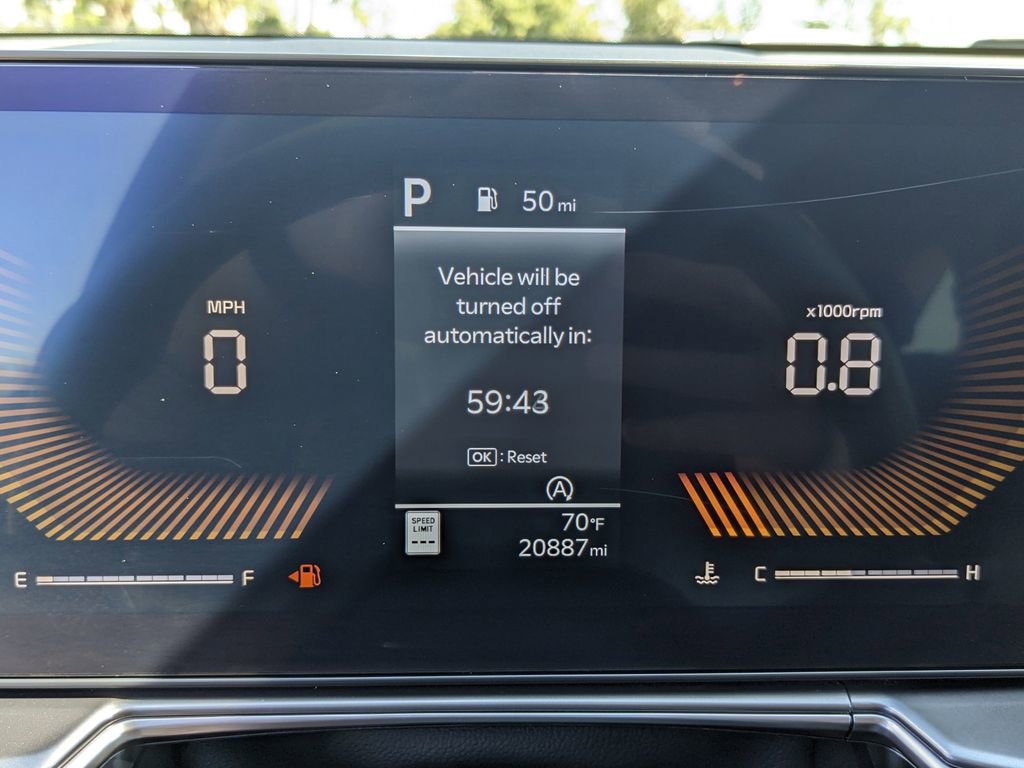 Certified 2025 Kia Sorento LX FWD image 36