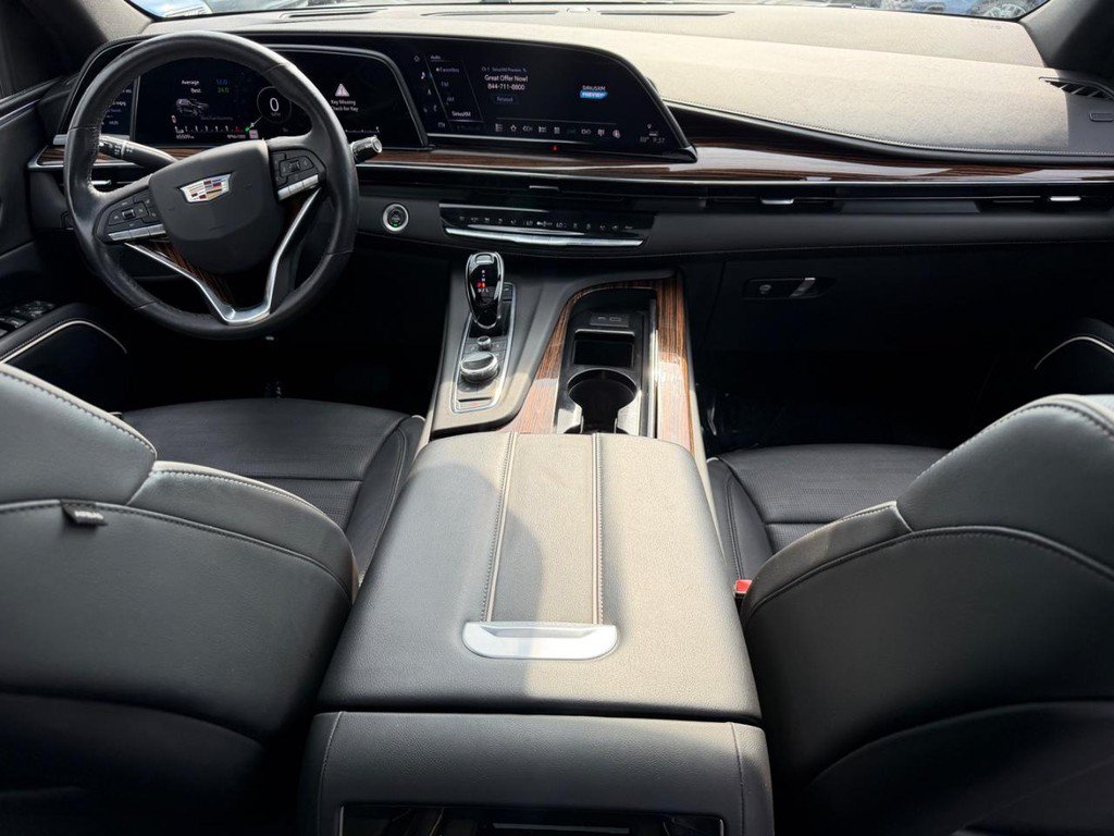 Used 2021 Cadillac Escalade ESV Premium Luxury AWD/4WD image 12