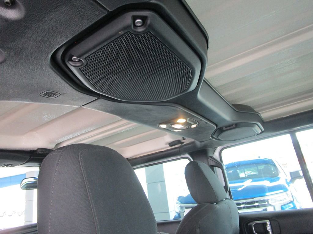 Used 2019 Jeep Wrangler Unlimited Sport AWD/4WD image 17