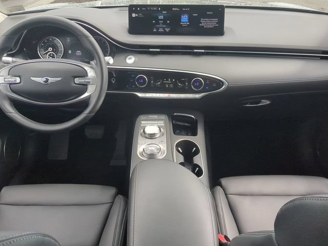 Used 2023 Genesis GV70 2.5T w/ Select Package AWD/4WD image 14