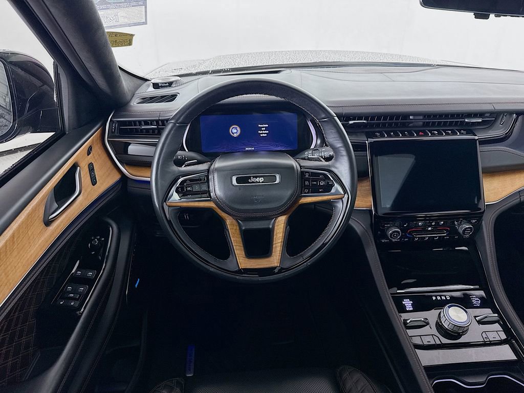 Used 2023 Jeep Grand Cherokee Summit image 26