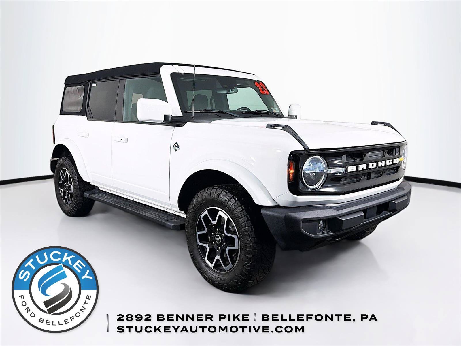 Used 2023 Ford Bronco Outer Banks AWD/4WD image 1
