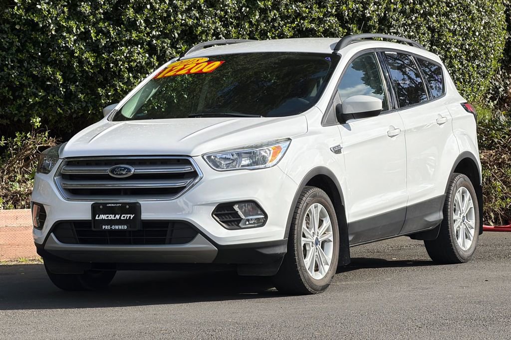 Used 2018 Ford Escape SE image 8