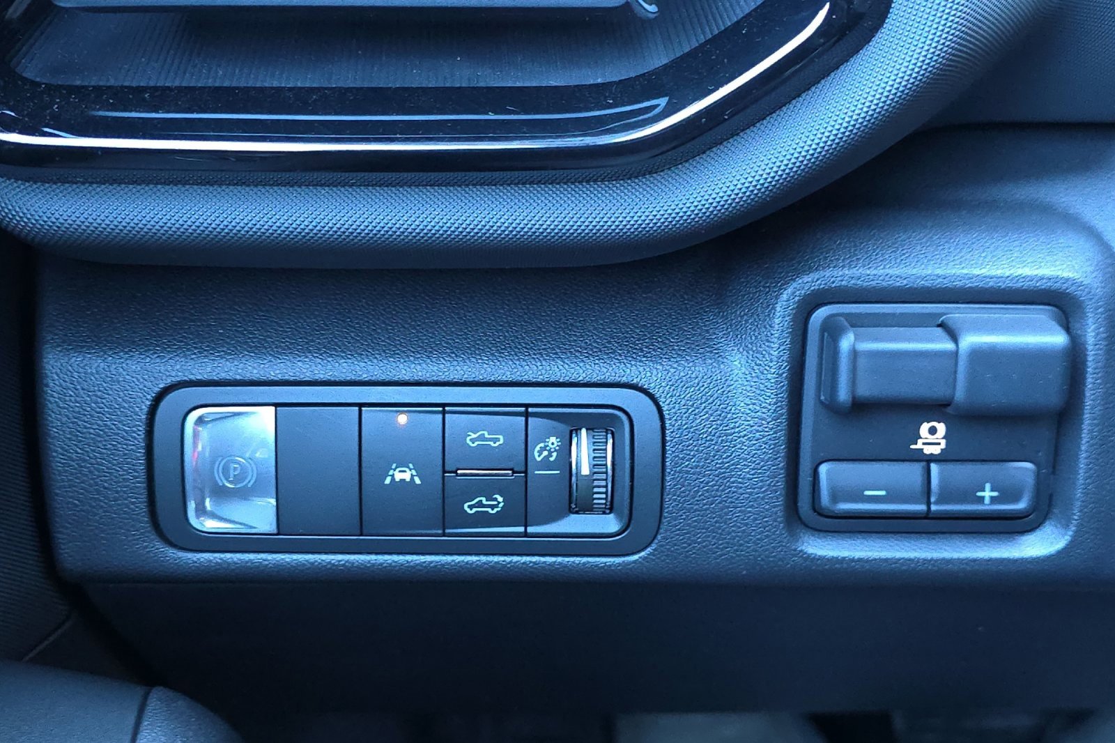 New 2026 Chevrolet Silverado EV Trail Boss image 29