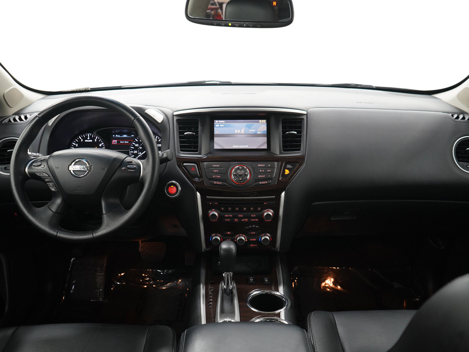Used 2014 Nissan Pathfinder SL w/ SL Premium Package AWD/4WD image 17