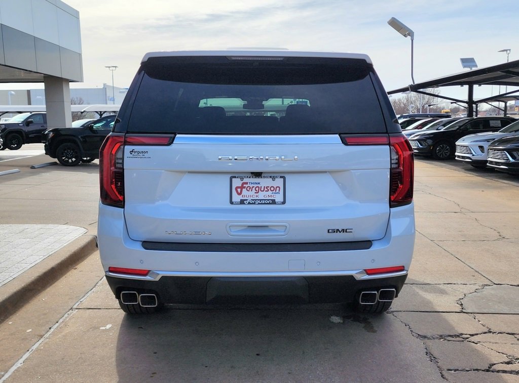 New 2026 GMC Yukon XL Denali w/ Sun & Power Step Package image 4