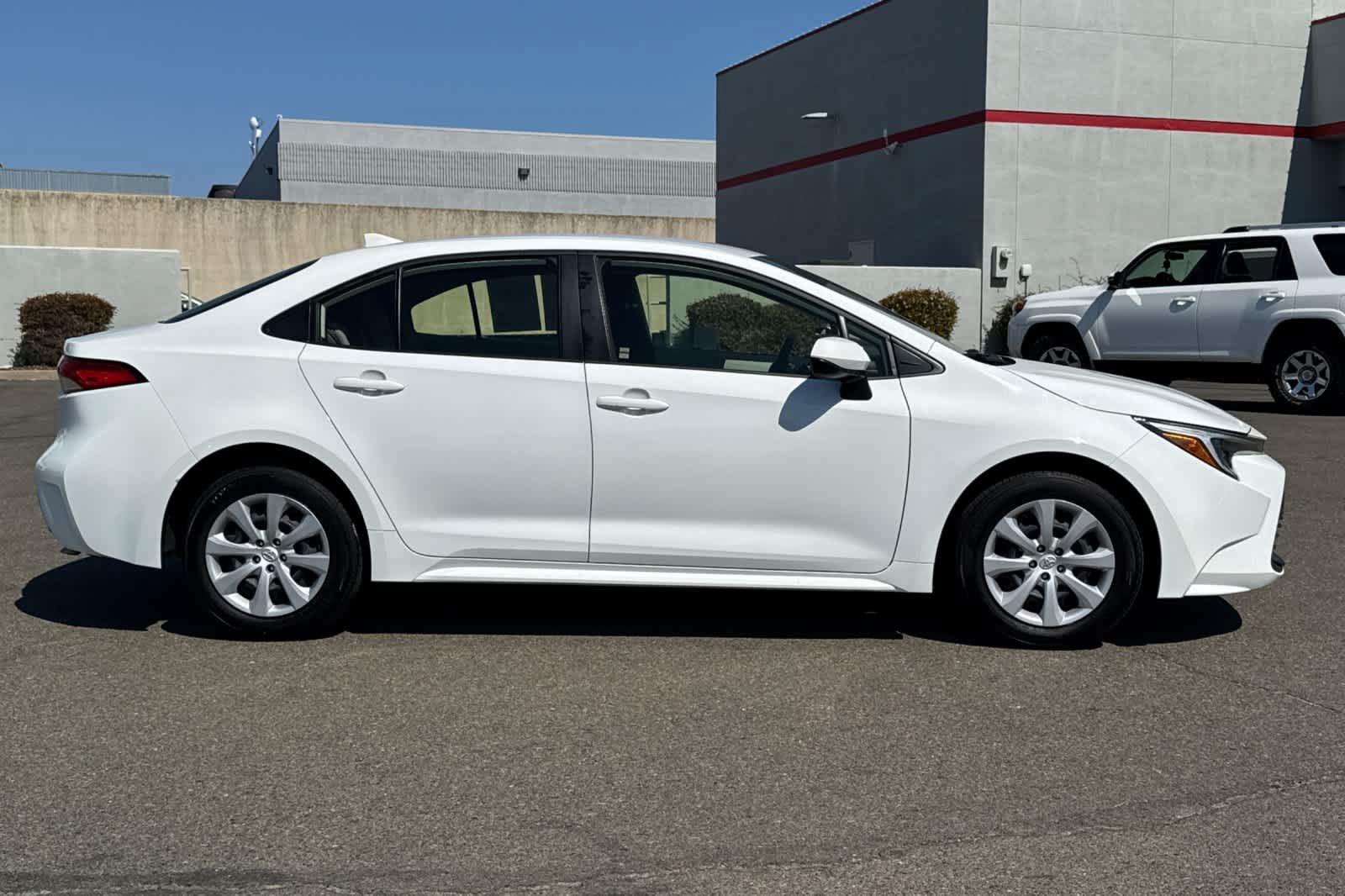 Certified 2025 Toyota Corolla LE FWD image 6