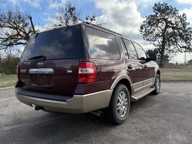 Used 2012 Ford Expedition XLT image 4
