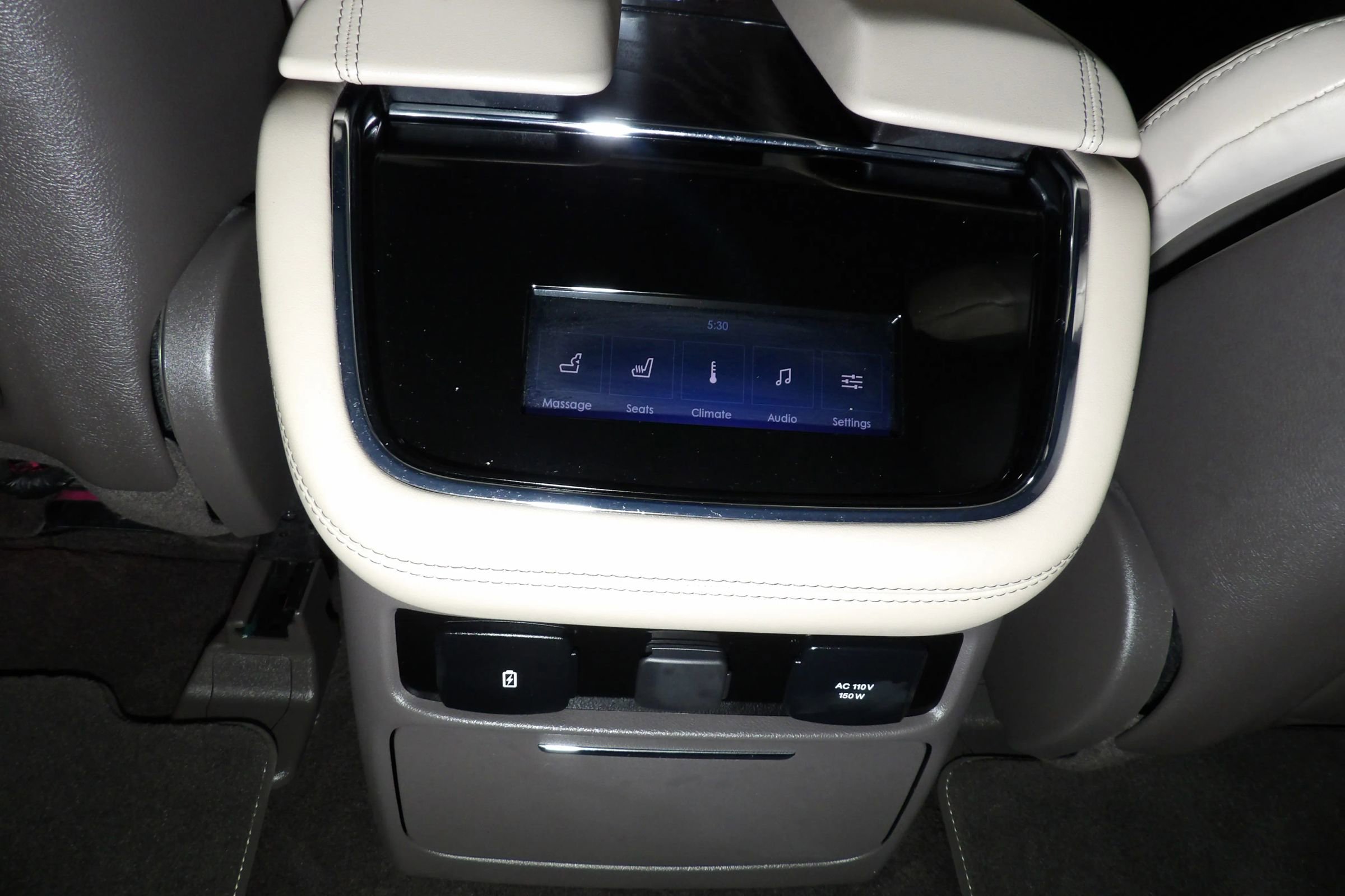 Used 2022 Lincoln Navigator Reserve AWD/4WD image 27