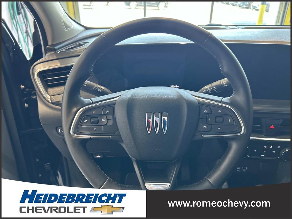 Used 2025 Buick Encore GX Sport Touring FWD image 18
