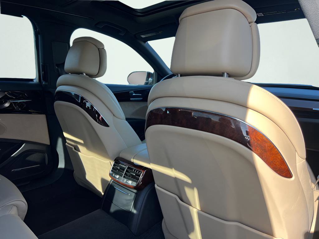 Used 2014 Audi A8 L 3.0T image 30