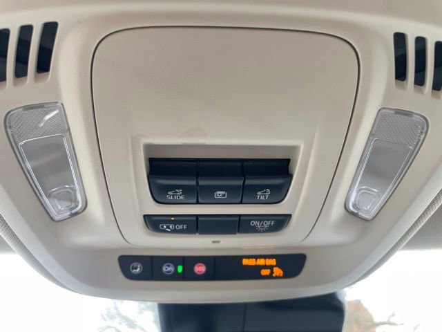 Used 2023 Buick Envision Essence w/ Sport Touring Package image 34