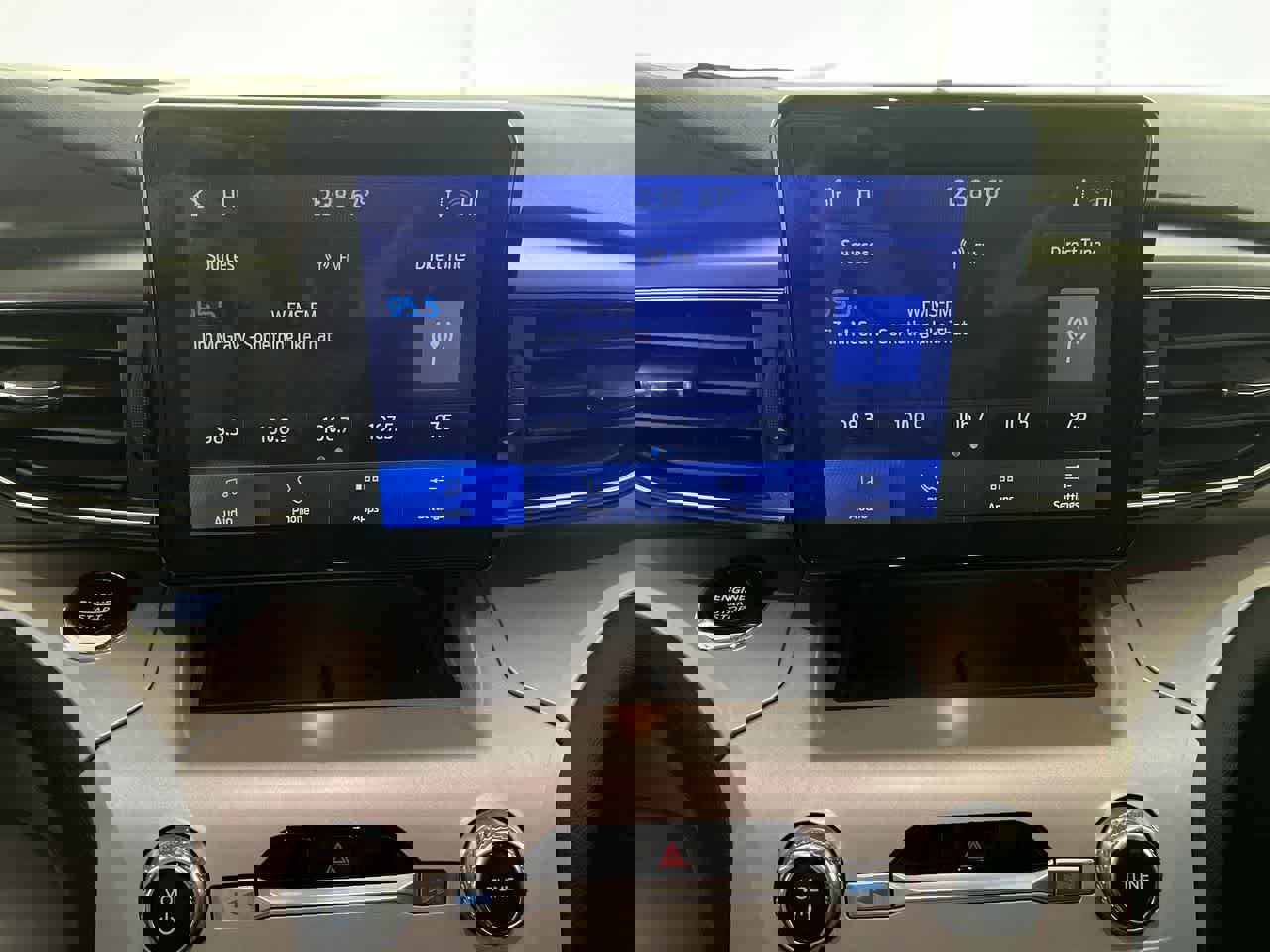 Used 2023 Ford Explorer XLT w/ Equipment Group 202A image 18