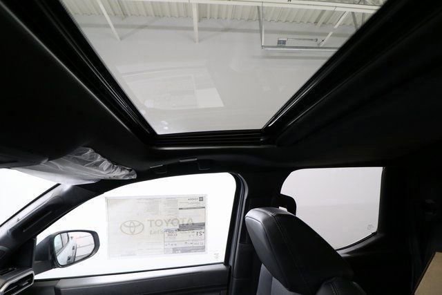 New 2025 Toyota Tacoma TRD Off-Road image 16