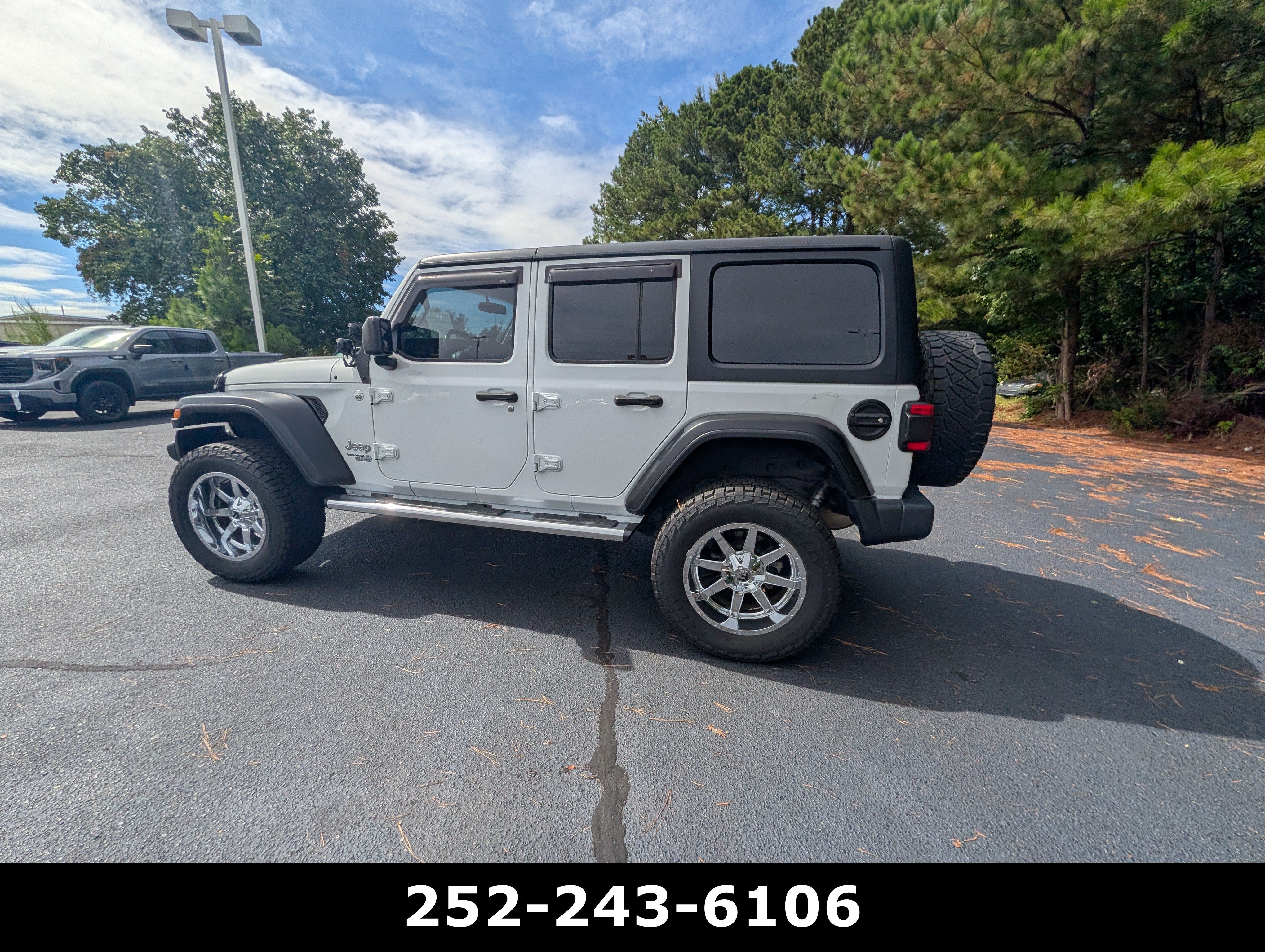 Used 2019 Jeep Wrangler Unlimited Sport S AWD/4WD image 10