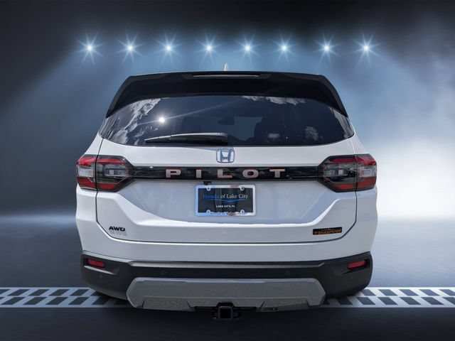 New 2026 Honda Pilot TrailSport image 4