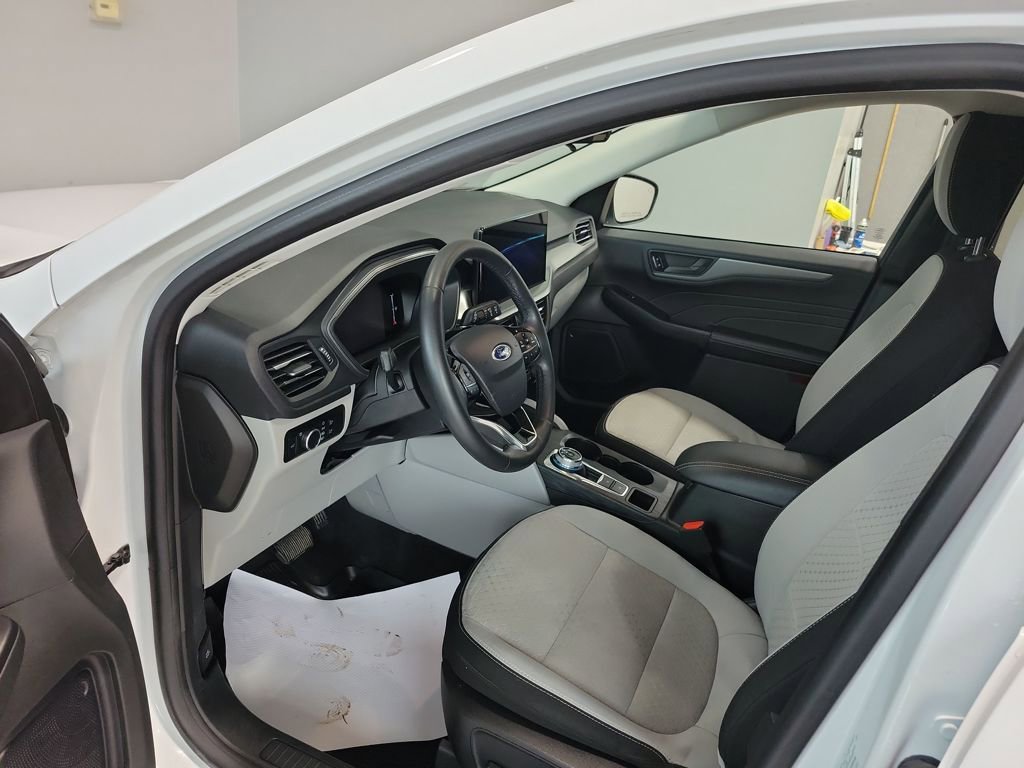 Used 2023 Ford Escape Active w/ Tech Pack #1 image 30