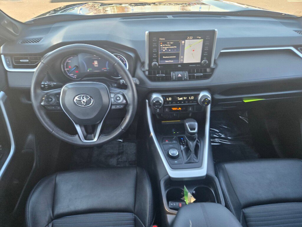 Used 2021 Toyota RAV4 XSE image 10