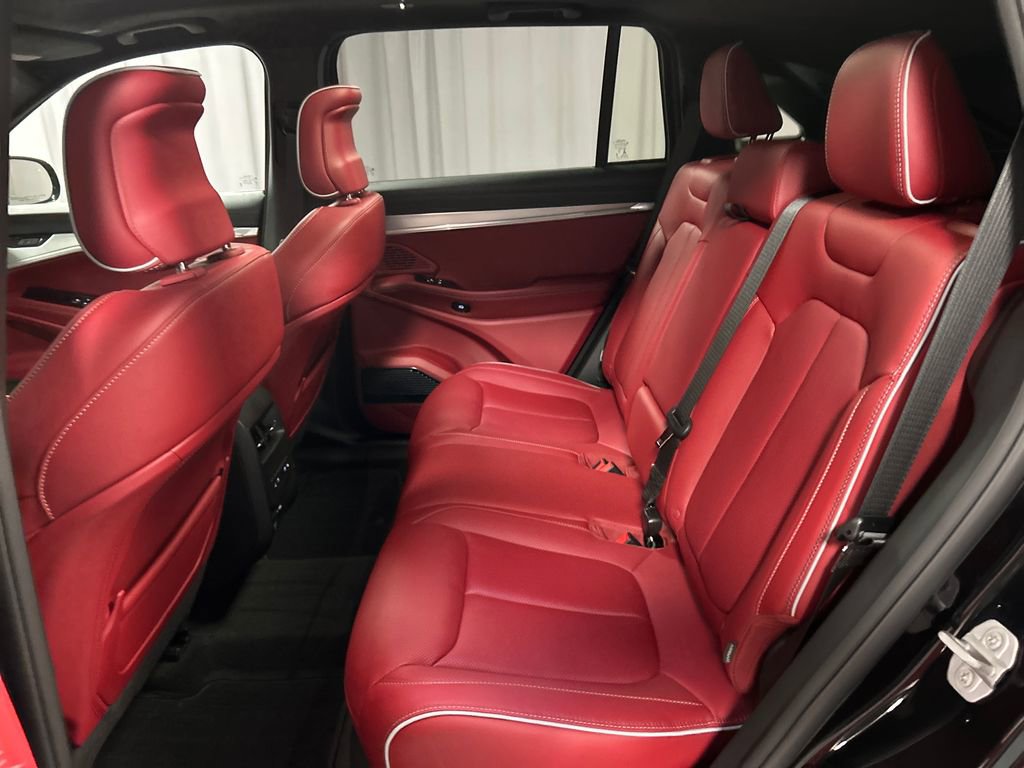 Used 2024 Jeep Wagoneer Launch Edition image 24