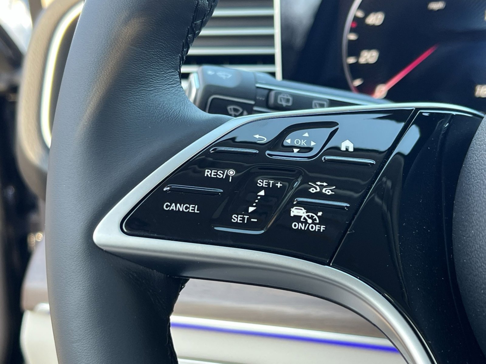 New 2026 Mercedes-Benz GLE 450 4MATIC image 31