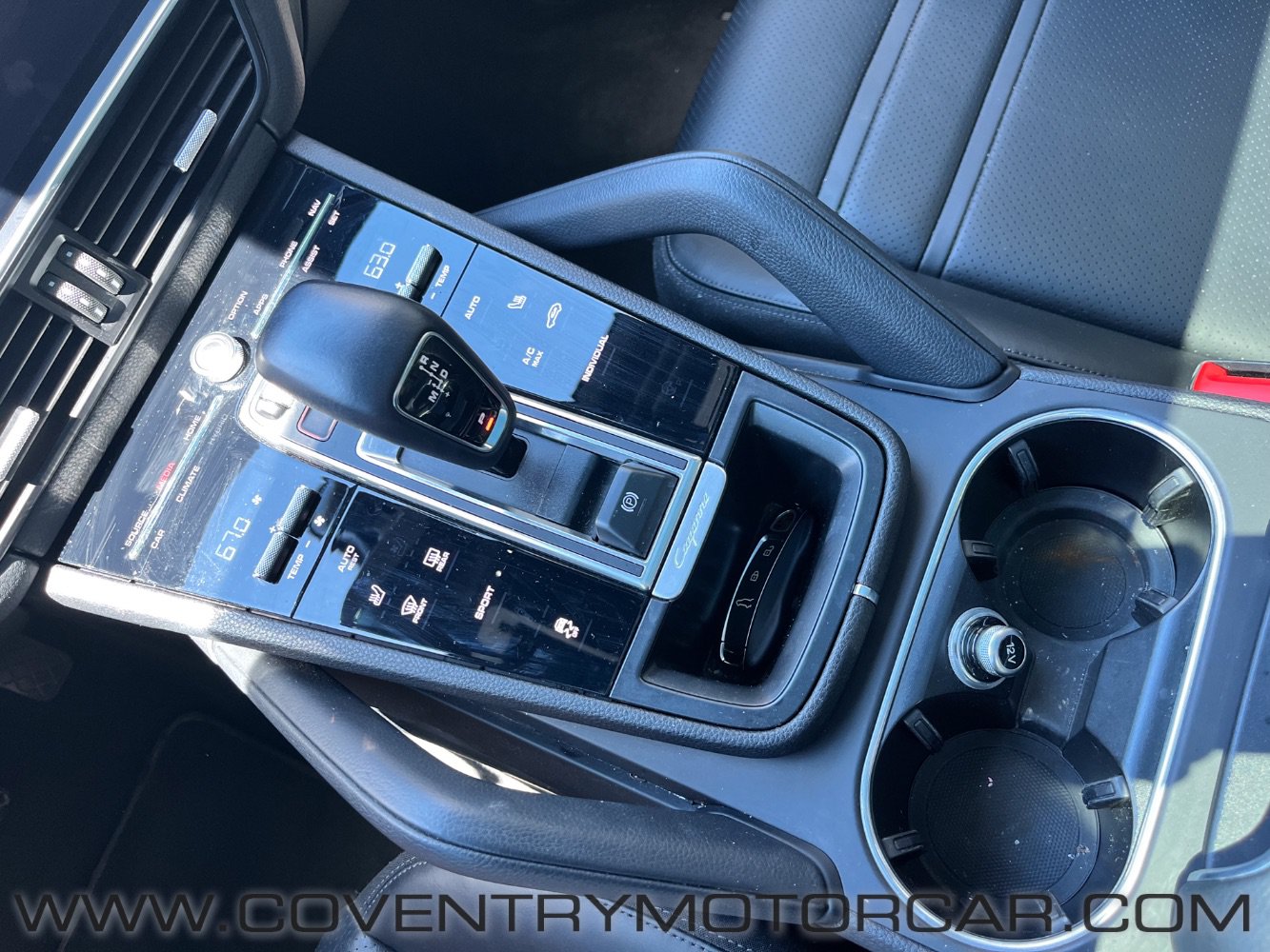 Used 2023 Porsche Cayenne Platinum Edition AWD/4WD image 24