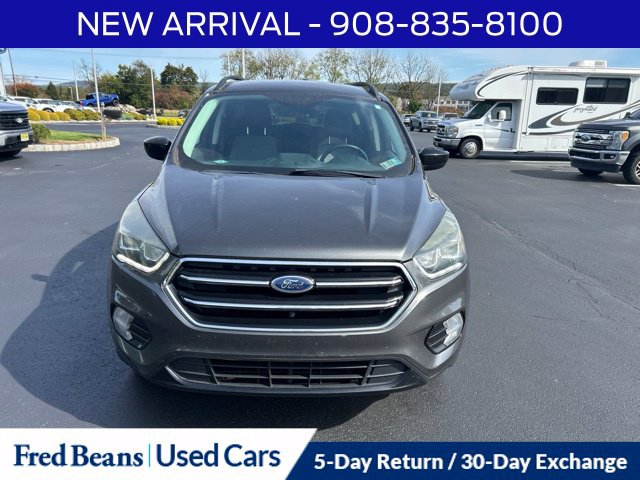 Used 2017 Ford Escape SE w/ Equipment Group 201A AWD/4WD image 2