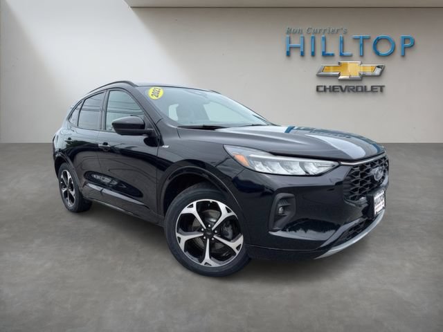 Used 2023 Ford Escape ST-Line Select w/ Tech Pack #2 AWD/4WD image 1