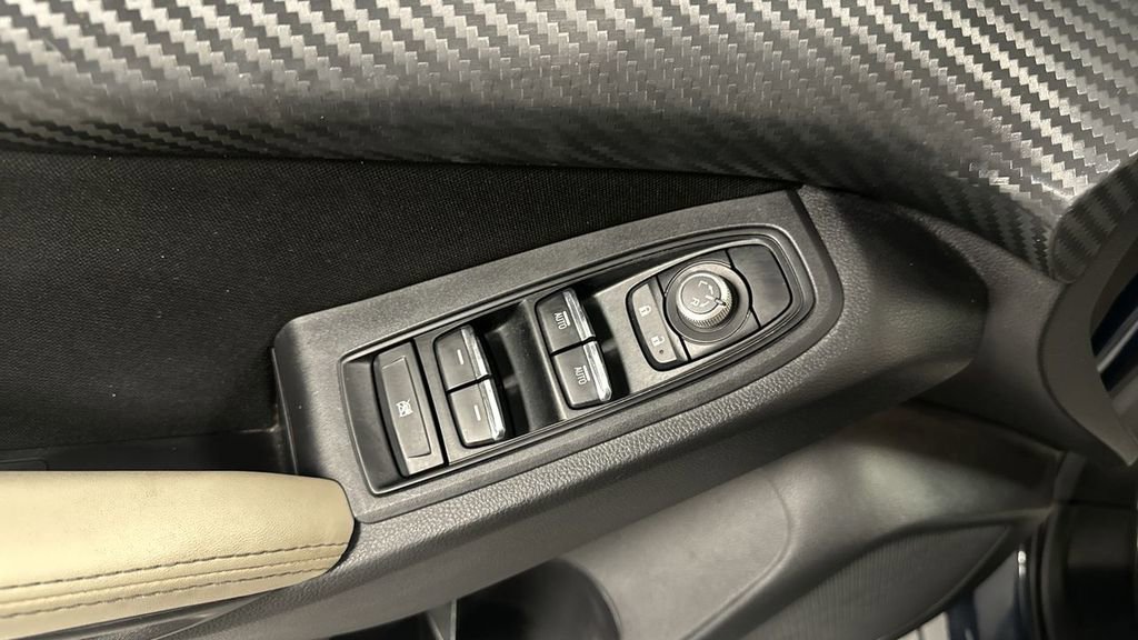 Used 2024 Subaru Ascent Premium w/ Convenience Package image 13