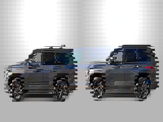 Used 2024 Toyota Sequoia Platinum image 5