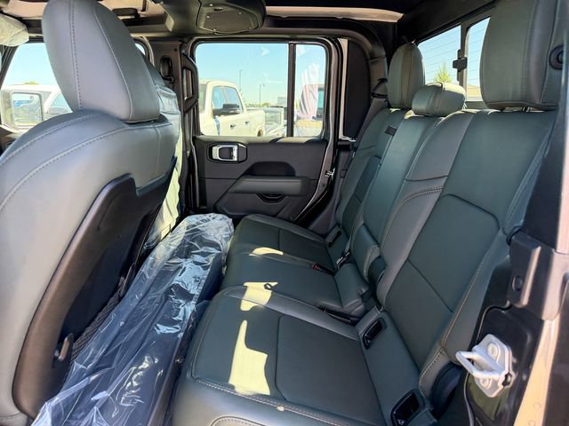 New 2026 Jeep Gladiator Mojave image 23
