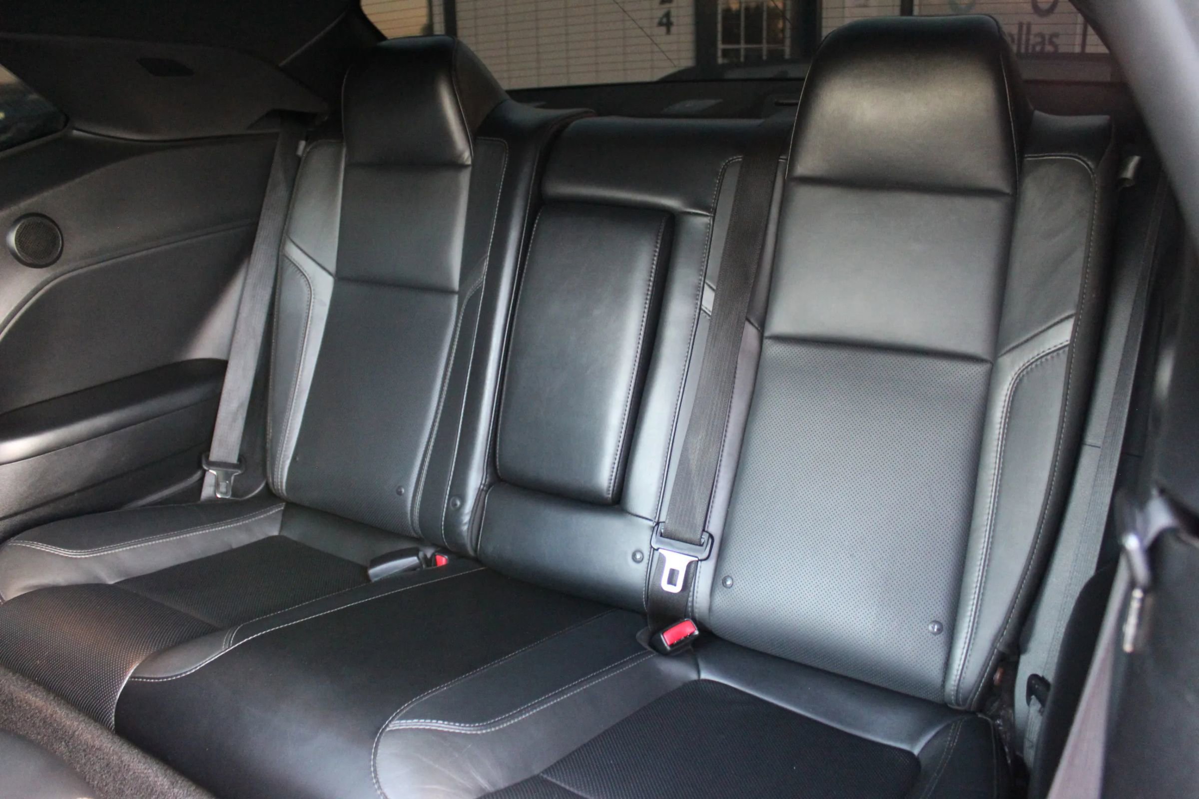 Used 2015 Dodge Challenger R/T Plus RWD image 23