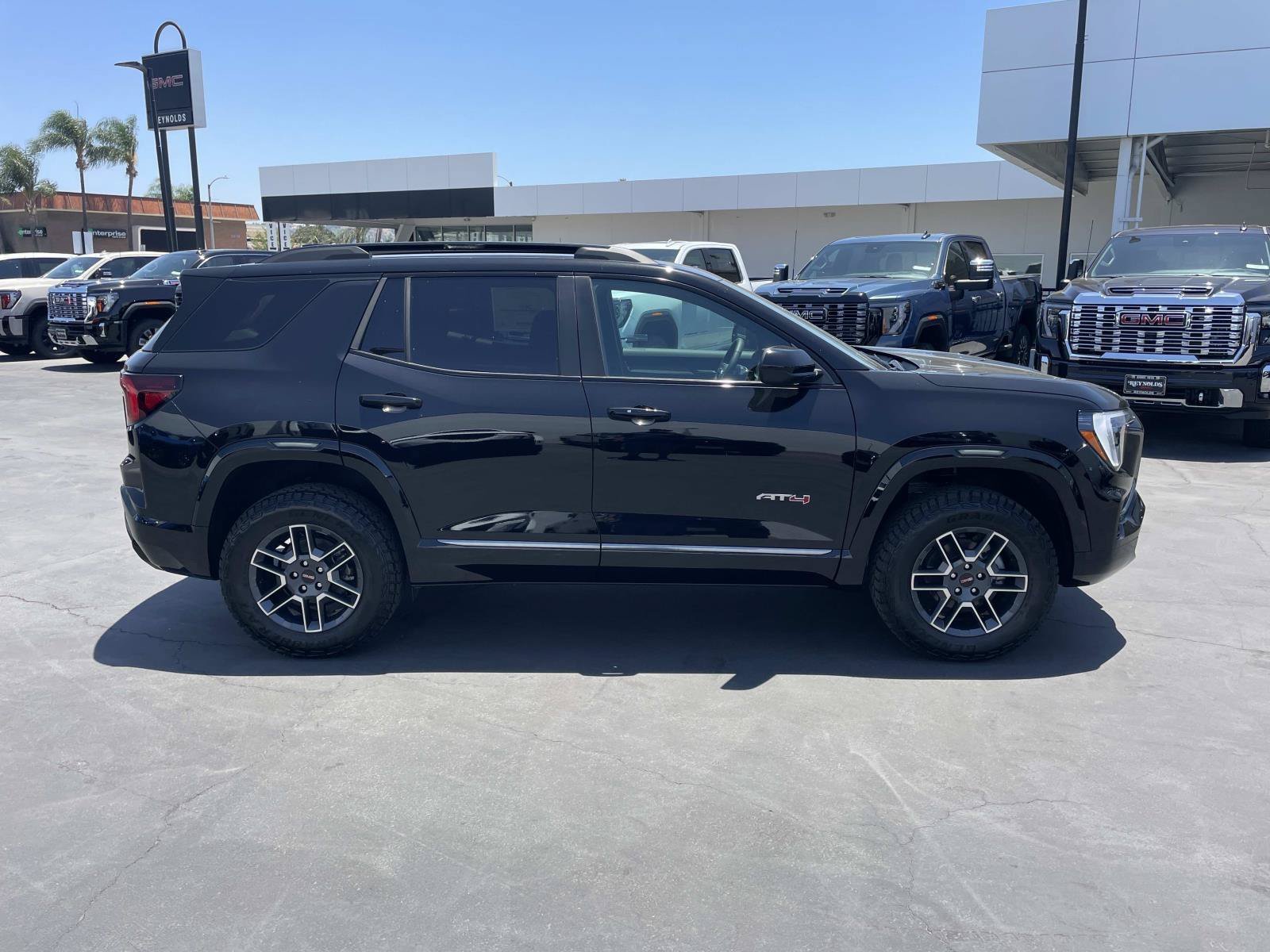 New 2026 GMC Terrain AT4 AWD/4WD image 4