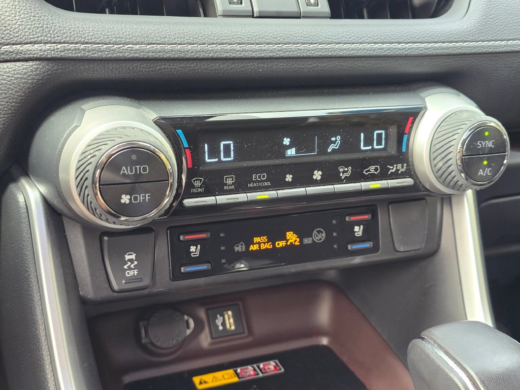 Used 2025 Toyota RAV4 Limited w/ Advanced Technology Package AWD/4WD image 22