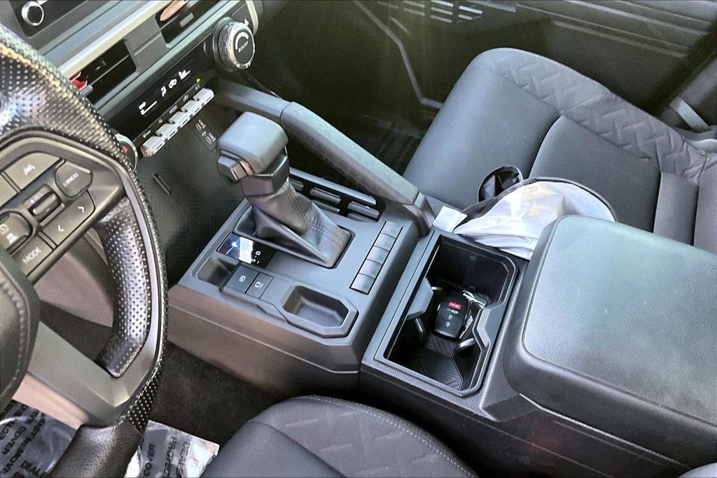 Used 2024 Toyota Tacoma SR RWD image 15