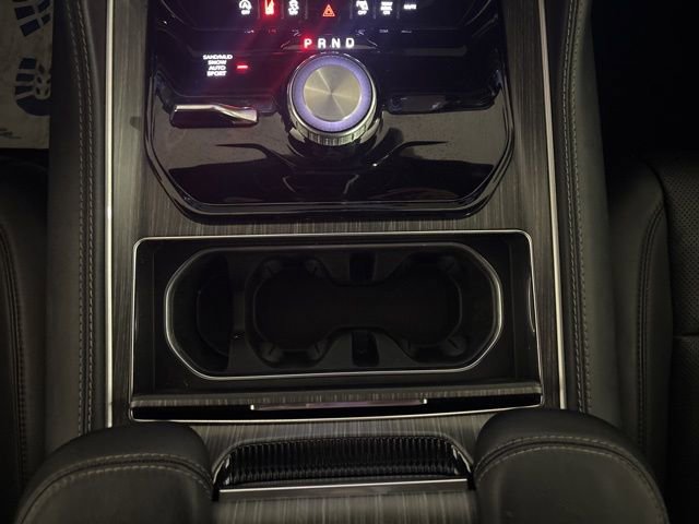 Used 2024 Jeep Wagoneer Series II image 50