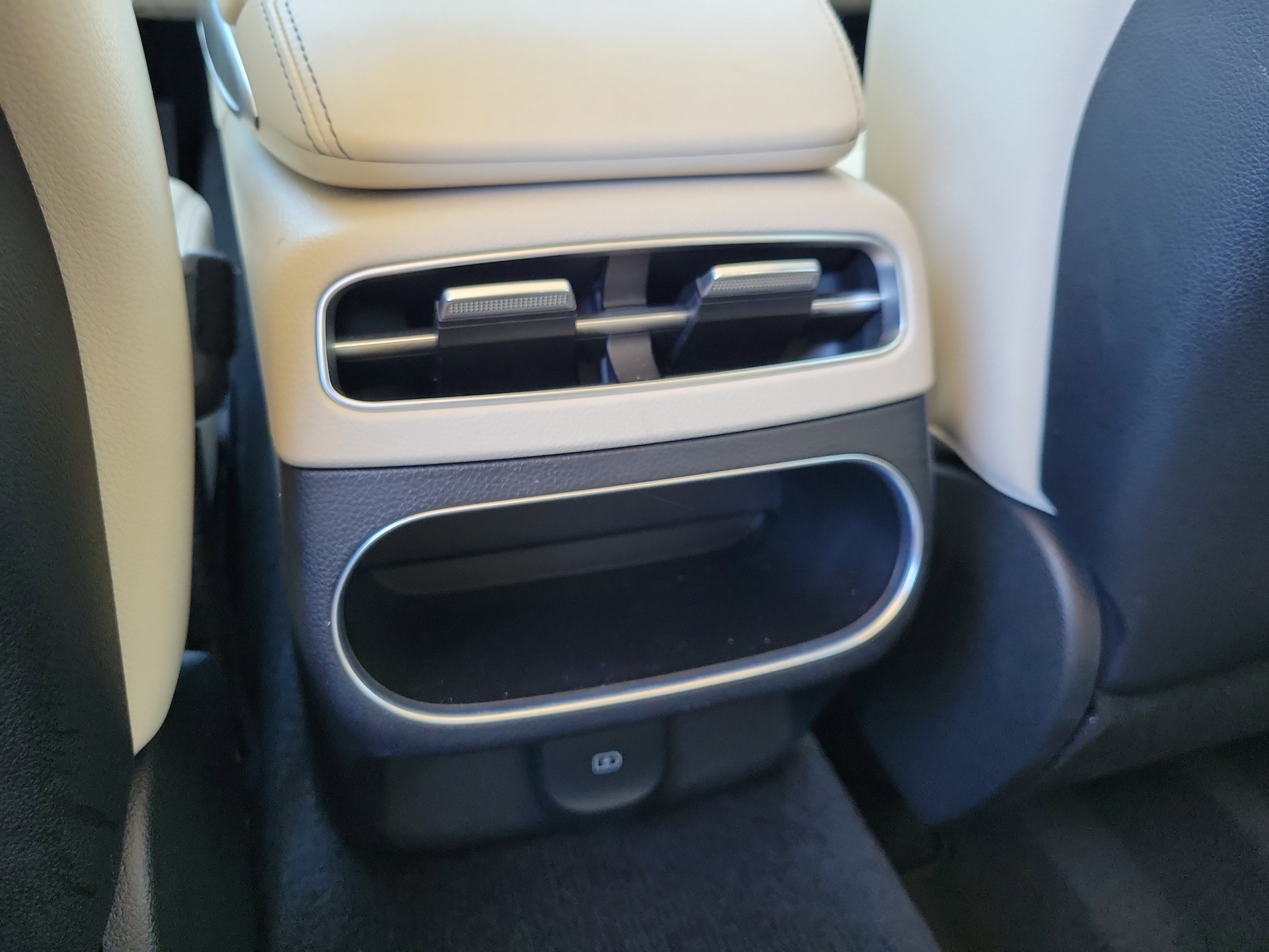 Used 2023 Genesis GV70 2.5T w/ Select Package AWD/4WD image 15