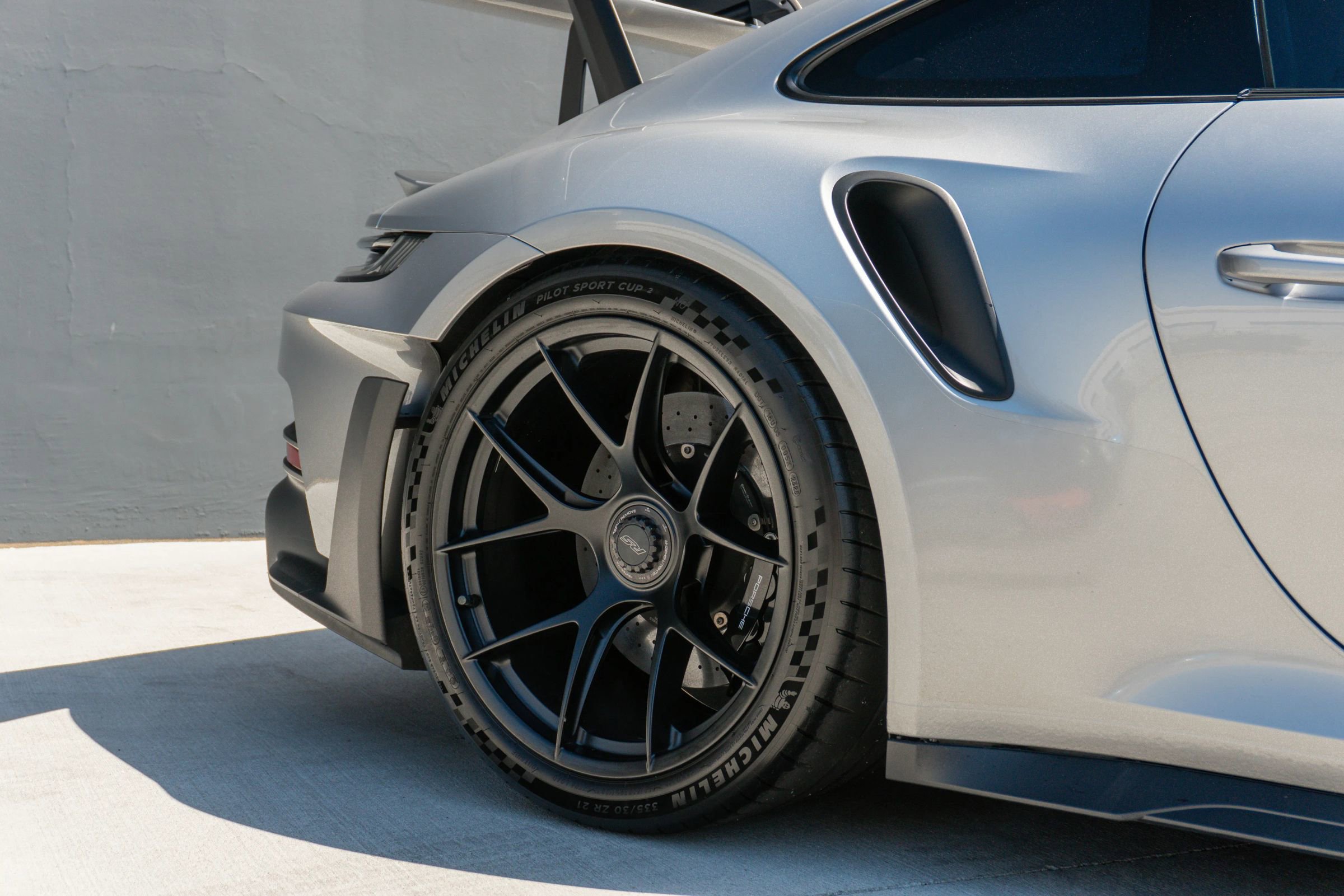 Used 2024 Porsche 911 GT3 RS image 34