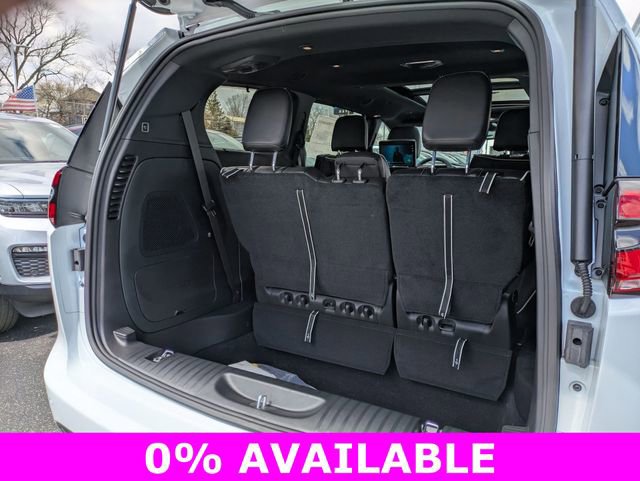 New 2026 Chrysler Pacifica Limited image 30