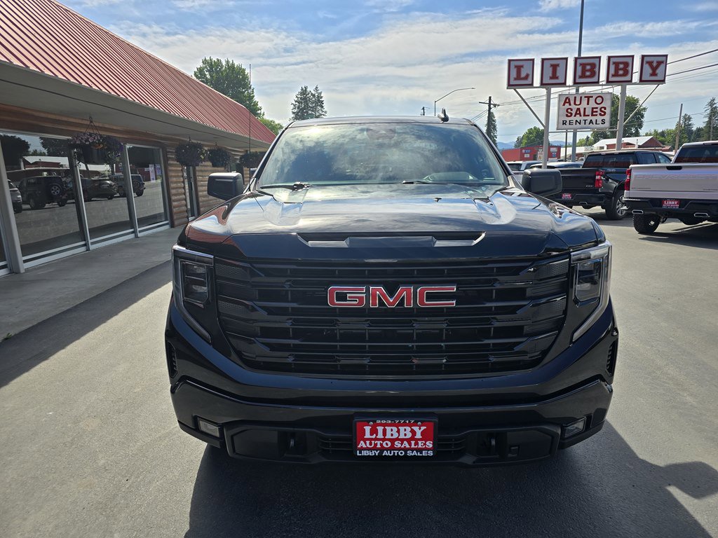 Used 2023 GMC Sierra 1500 Elevation image 2